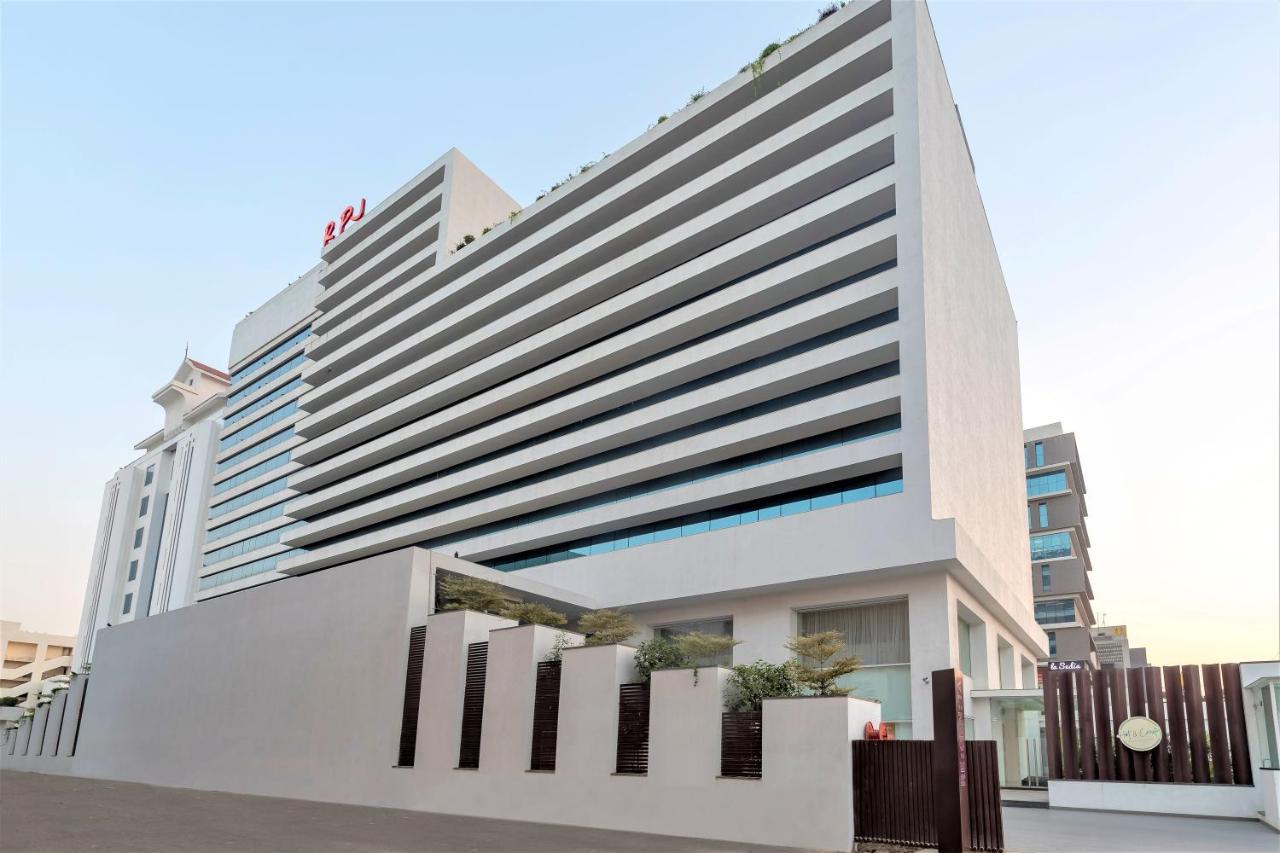 Rpj Hotel Rajkot Luaran gambar