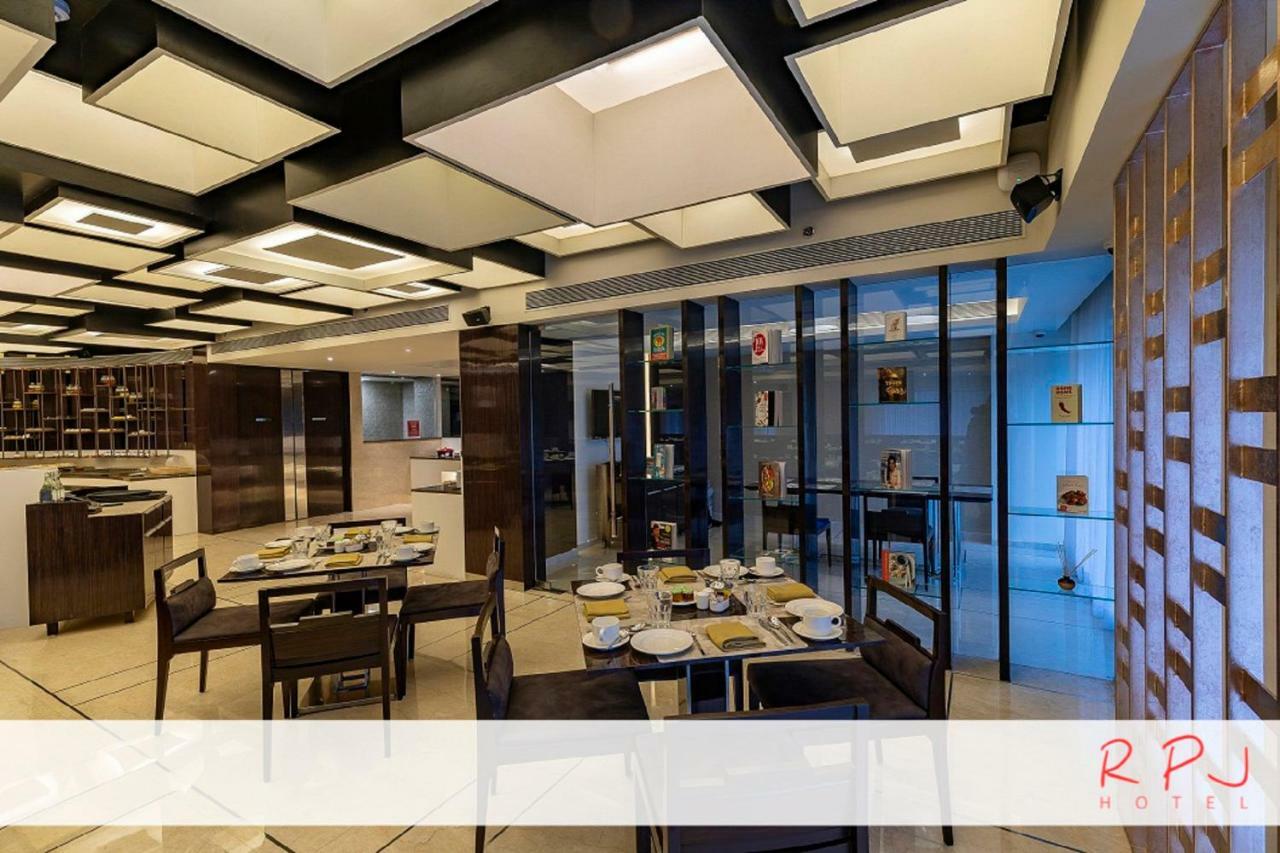 Rpj Hotel Rajkot Luaran gambar