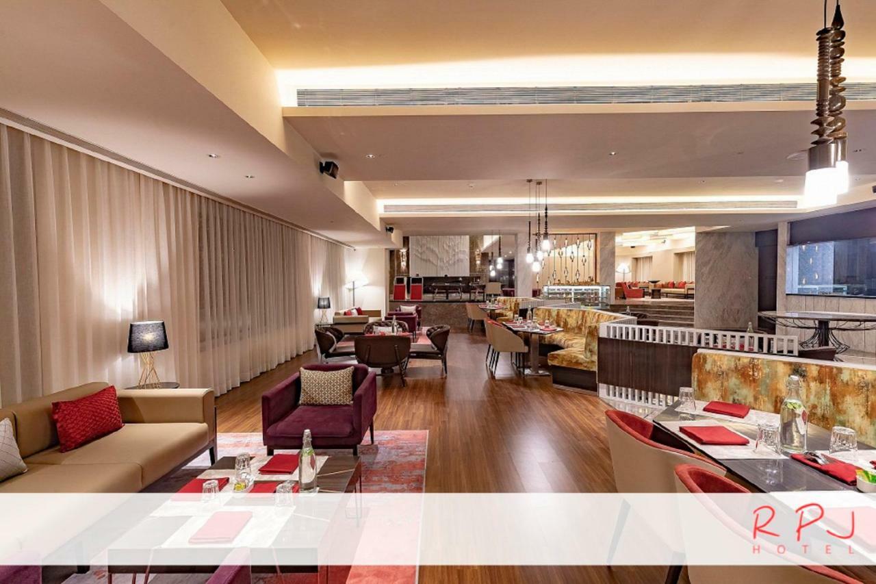Rpj Hotel Rajkot Luaran gambar